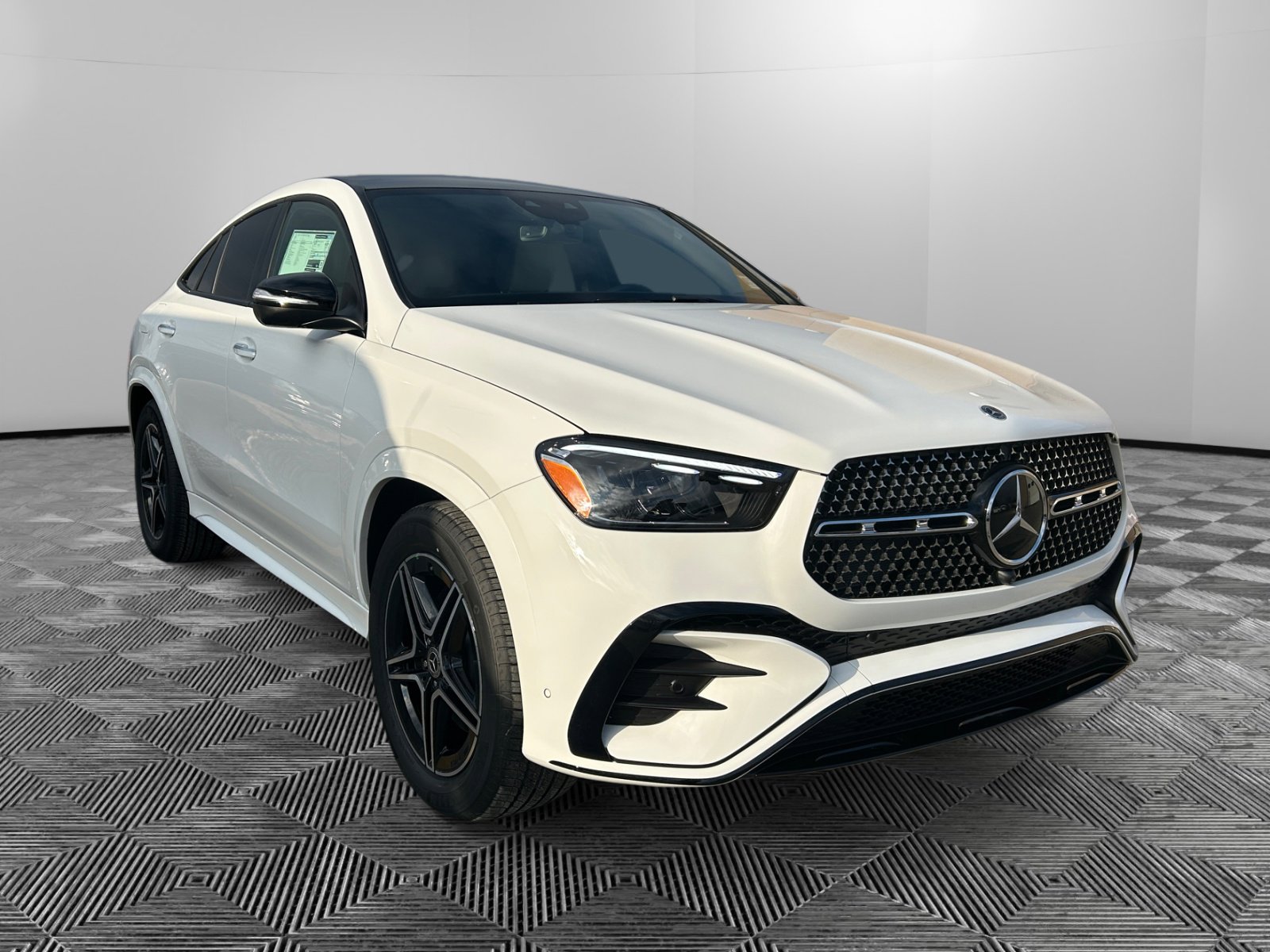 2026 Mercedes-Benz GLE Coupe GLE450's photo