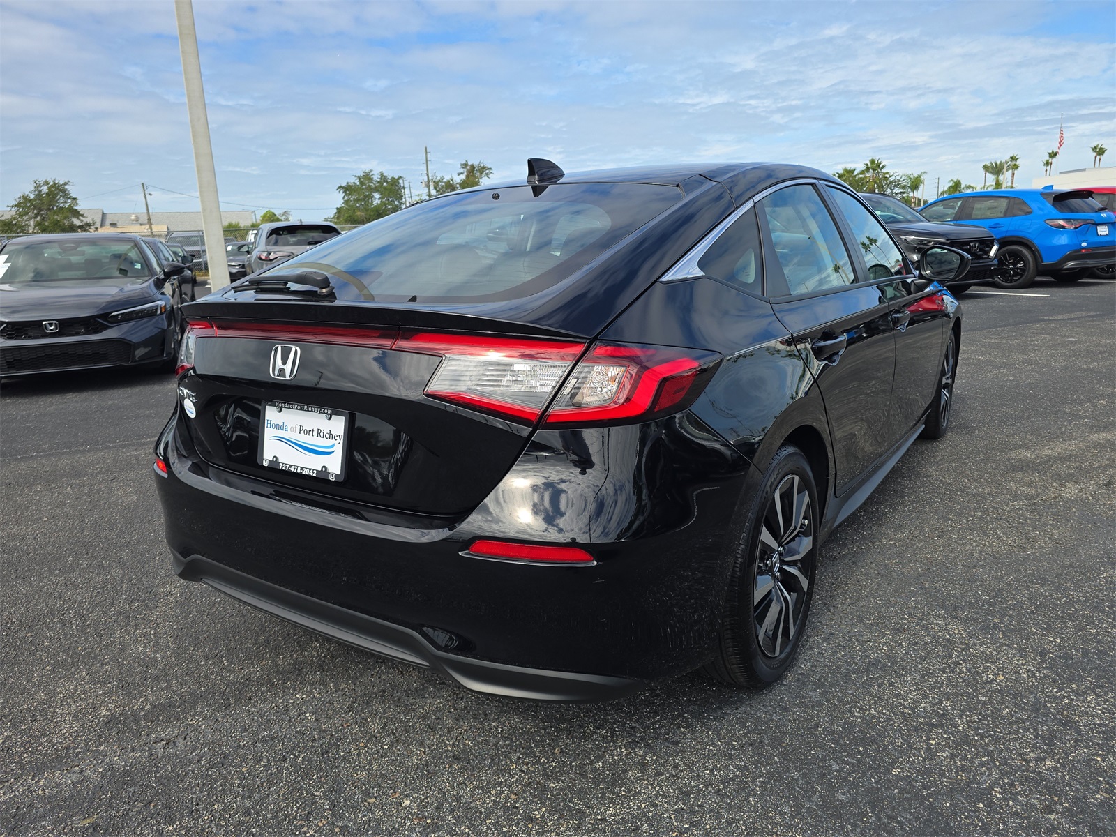 2024 Honda Civic EX-L photo 3