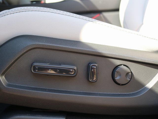 2025 Honda Pilot Touring photo 9