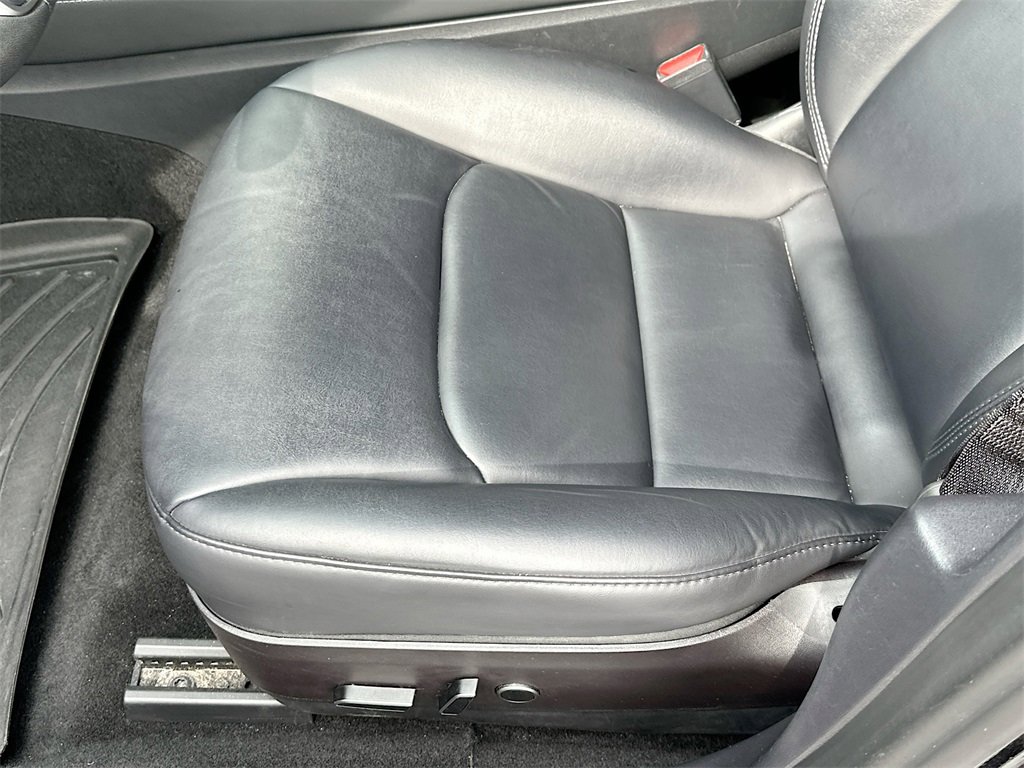 2023 Tesla Model 3 photo 14
