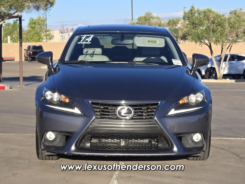 2014 Lexus IS 250 photo 8