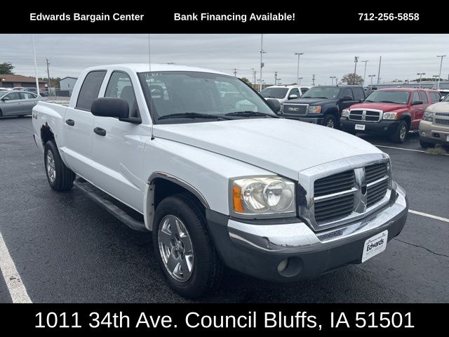 Used 2005 Dodge Dakota SLT with VIN 1D7HW48NX5S254549 for sale in Council Bluffs, IA