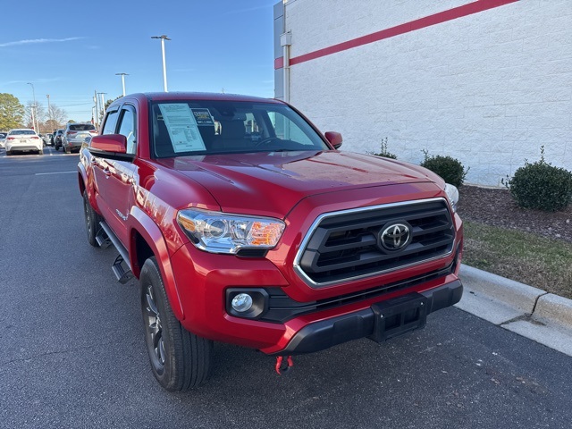 2023 Toyota Tacoma SR5's photo
