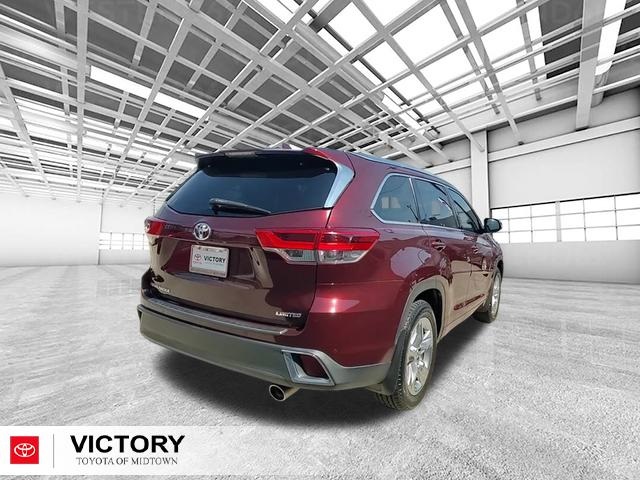 2019 Toyota Highlander Limited photo 2