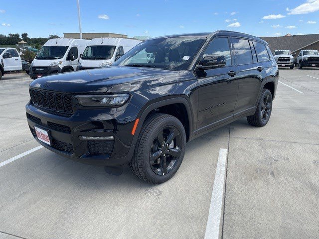 2025 Jeep Grand Cherokee L Limited's photo
