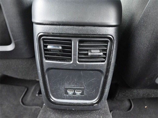 2021 Dodge Charger R/T photo 22