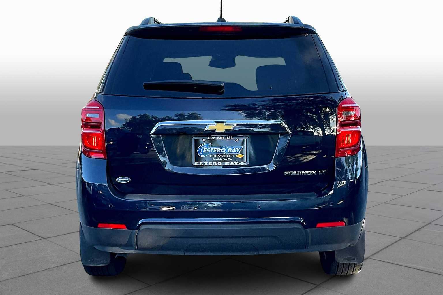 2016 Chevrolet Equinox LT photo 3