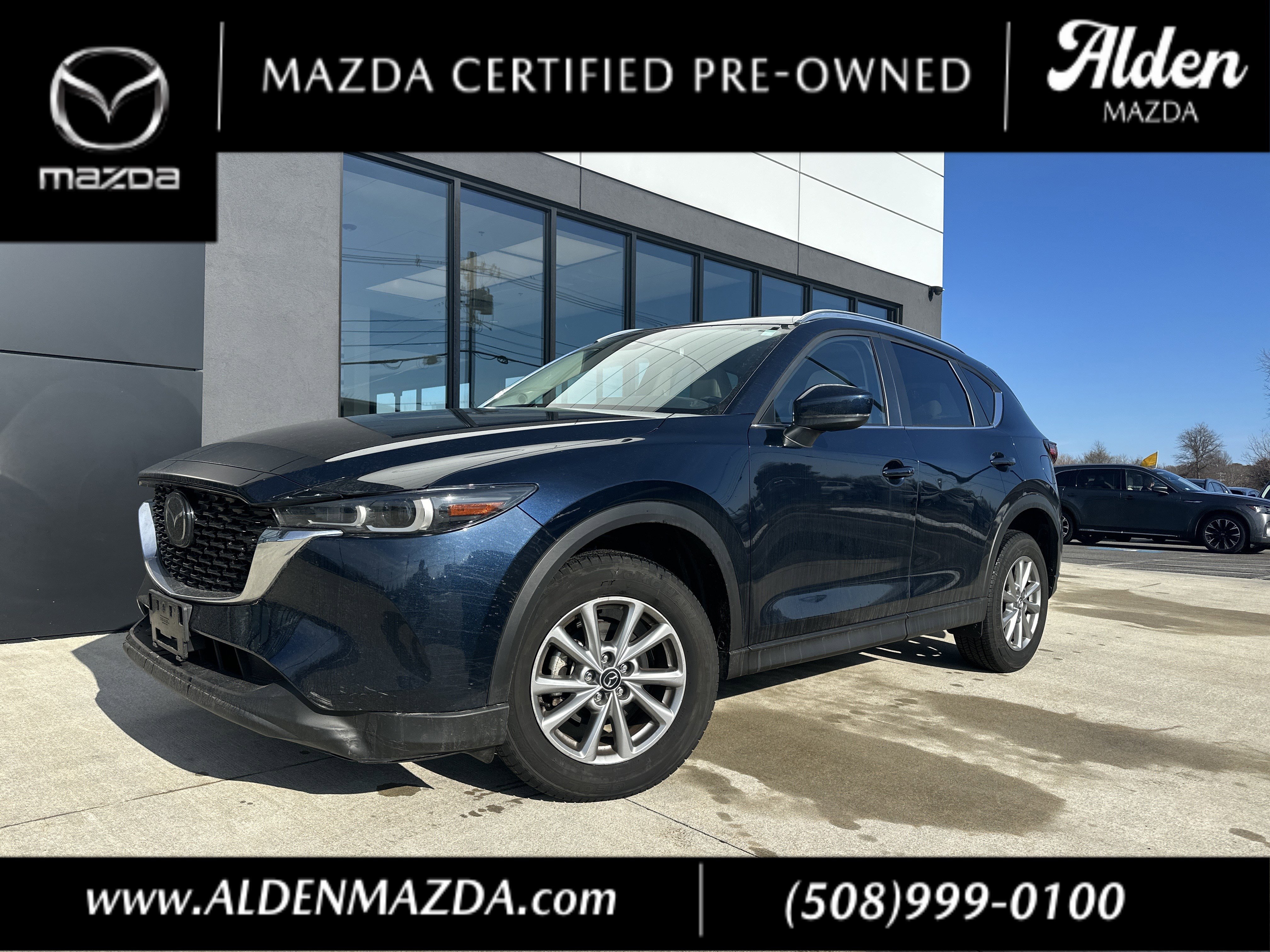 2023 Mazda CX-5 S Preferred package's photo