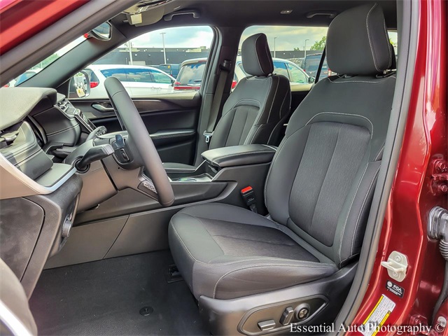 2024 JEEP GRAND CHEROKEE L - Image 8