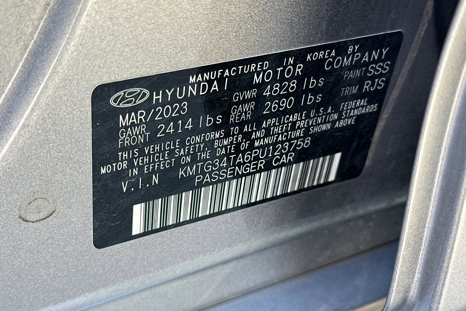 2023 Genesis G70 2.0T photo 26