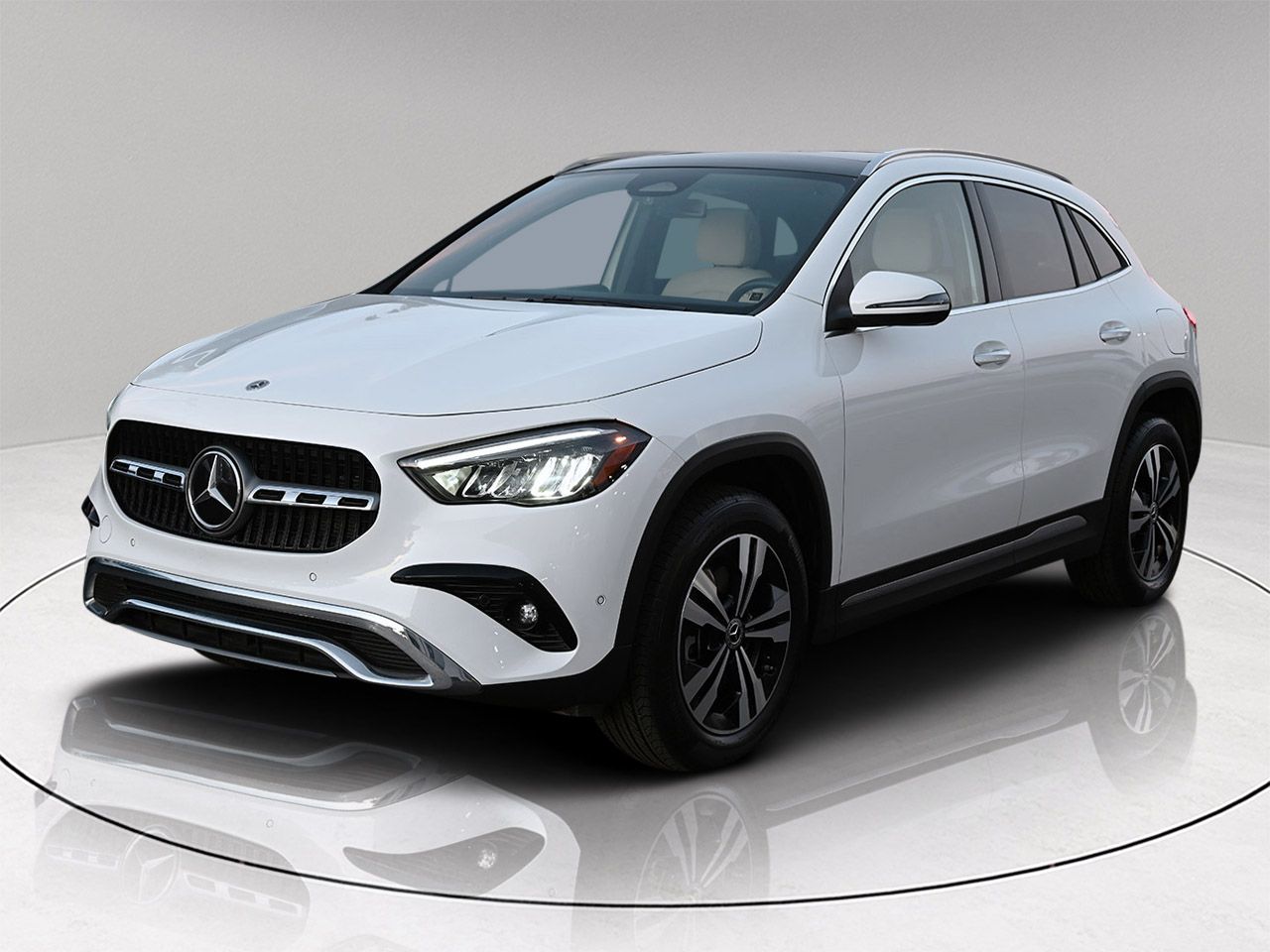2025 Mercedes Benz GLA 250 photo 3