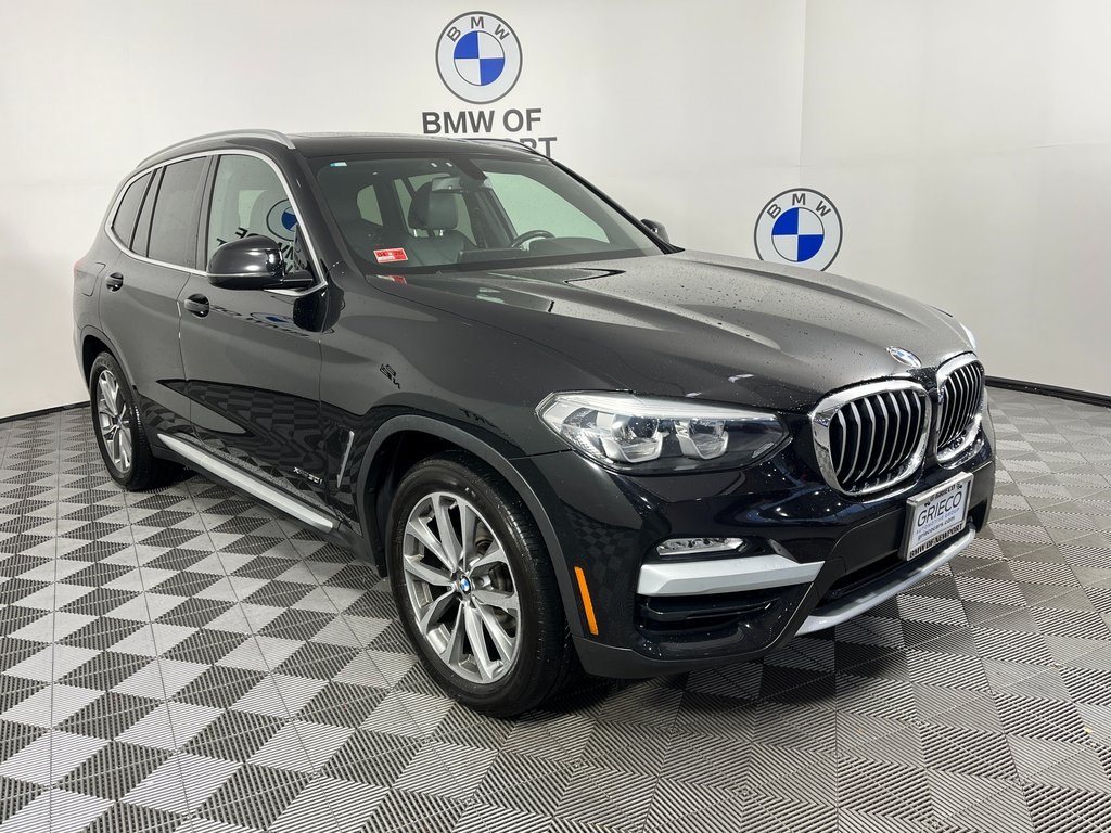 2018 BMW X3 xDrive30i's photo