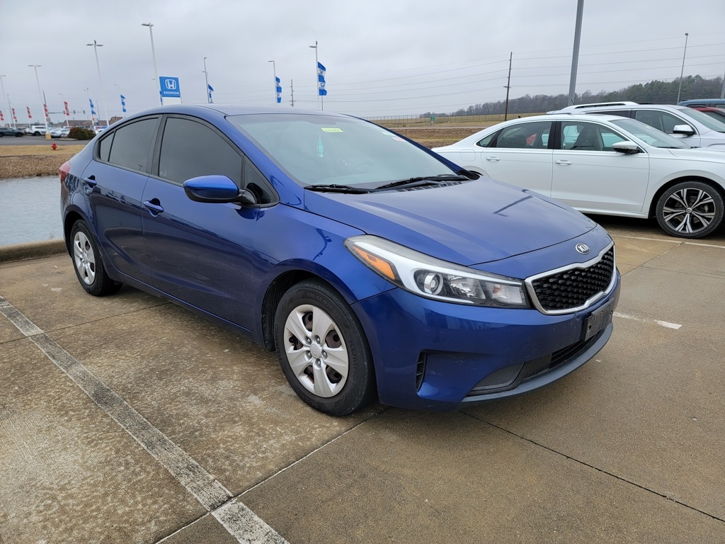 2018 Kia FORTE LX's photo