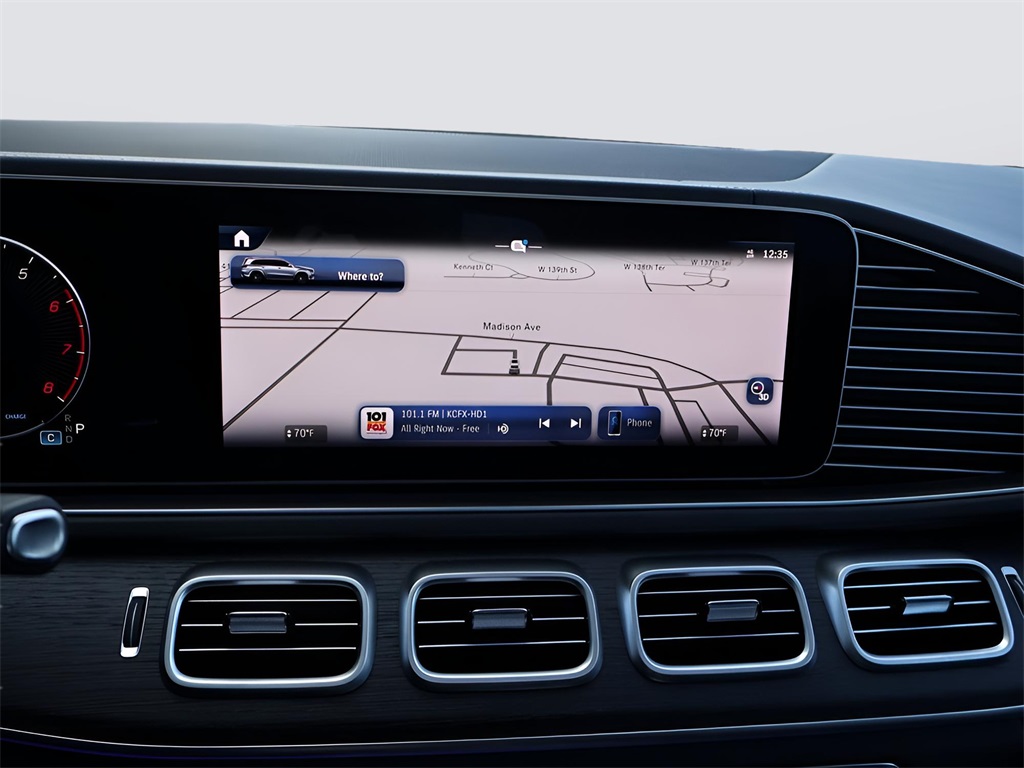 2025 Mercedes Benz GLS 450 4MATIC photo 22