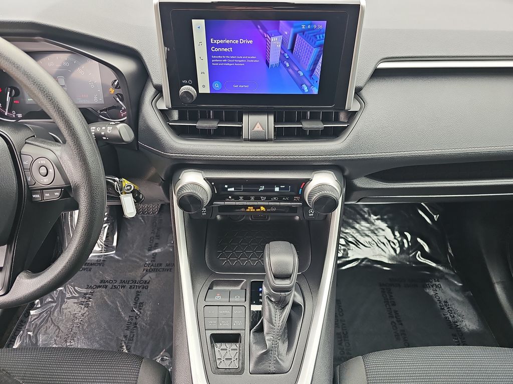 2024 Toyota RAV4 LE photo 16