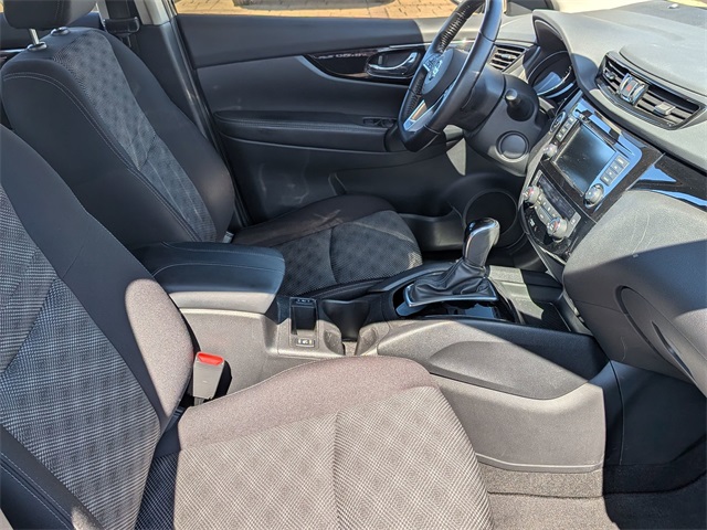 2021 Nissan Rogue Sport SV photo 18