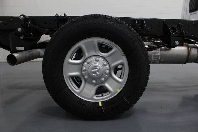 2024 Ram 3500 Tradesman photo 35
