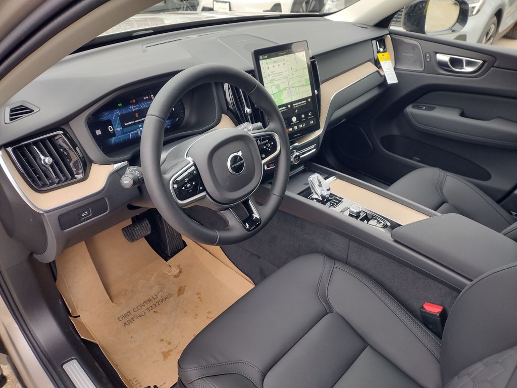2026 VOLVO XC60 - Image 10