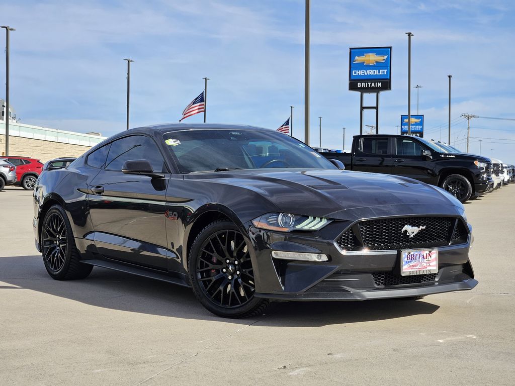 2022 Ford Mustang GT Premium's photo