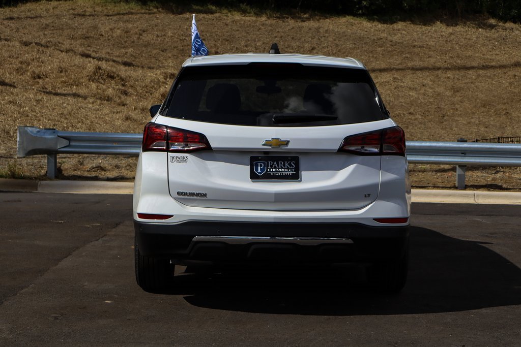 2024 Chevrolet Equinox LT photo 5