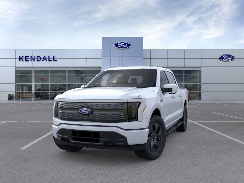 2025 Ford F-150 Lightning Lariat photo 2