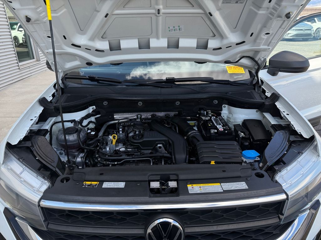 2022 Volkswagen Taos S photo 19
