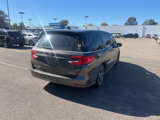 2023 Honda Odyssey Touring photo 4