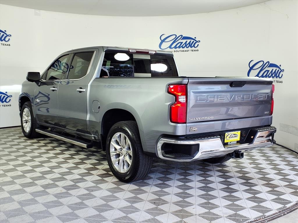 2019 Chevrolet Silverado 1500 LTZ photo 2