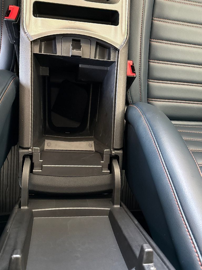 2024 Ford Edge SEL photo 22