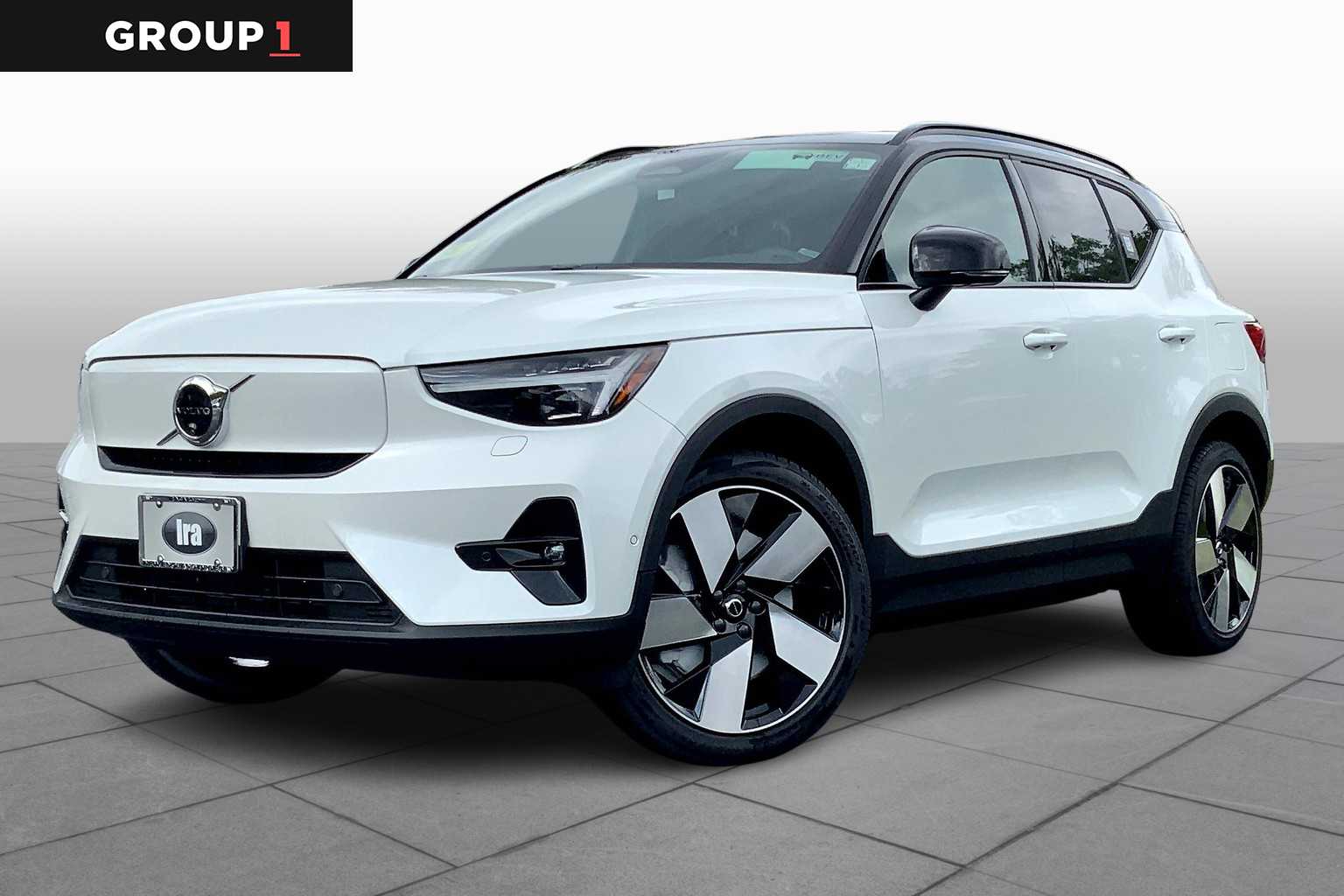 2024 Volvo XC40 Ultimate's photo