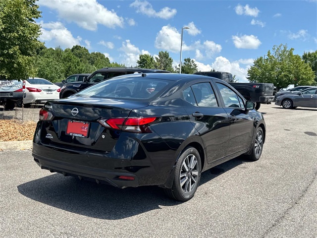 2025 Nissan Versa S photo 4