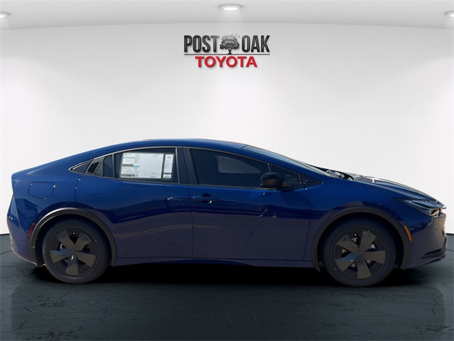 2026 Toyota Prius Plug-in Hybrid SE photo 9