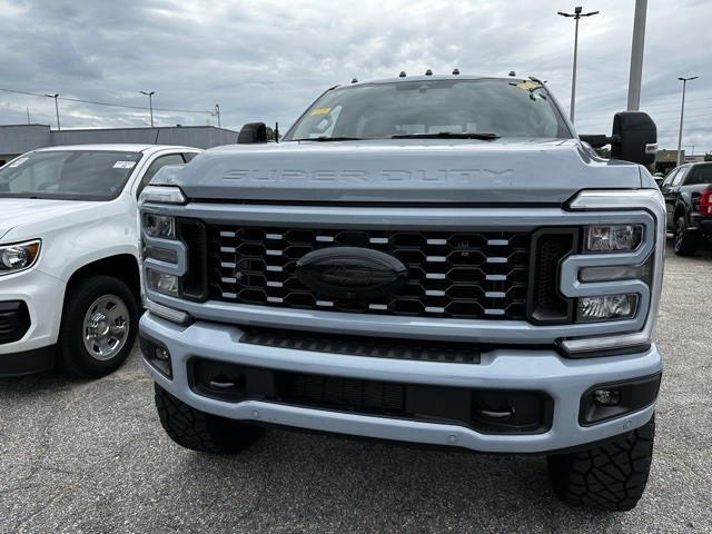 2025 Ford F-350SD