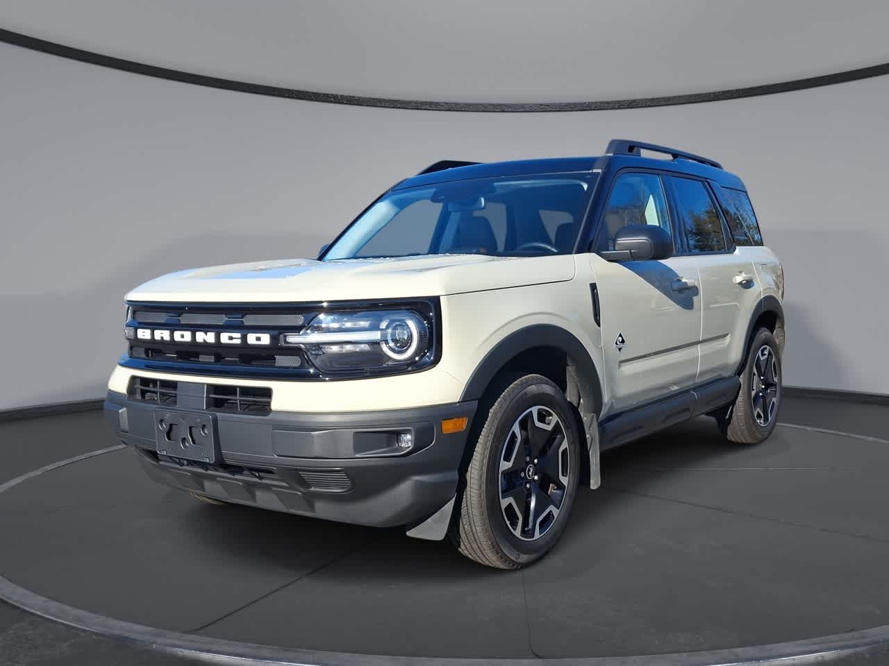 2024 Ford Bronco Sport Outer Banks's photo