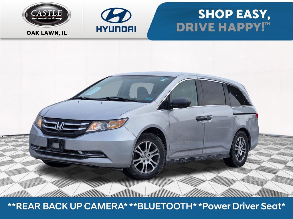 2014 Honda Odyssey LX's photo