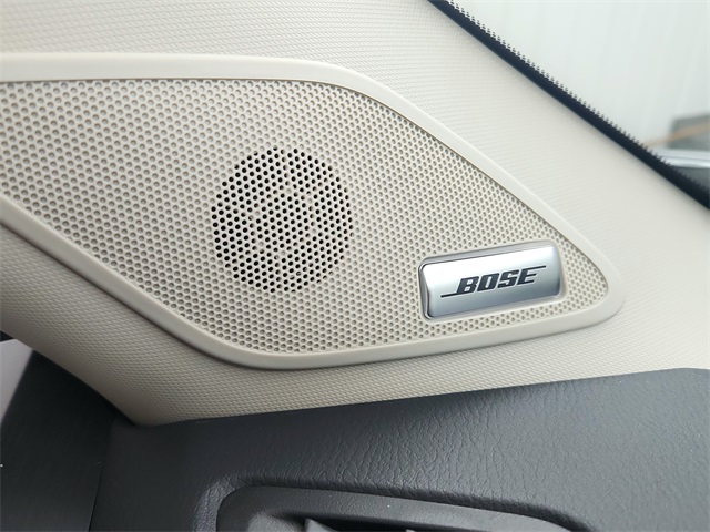 2025 Nissan Pathfinder SL photo 30