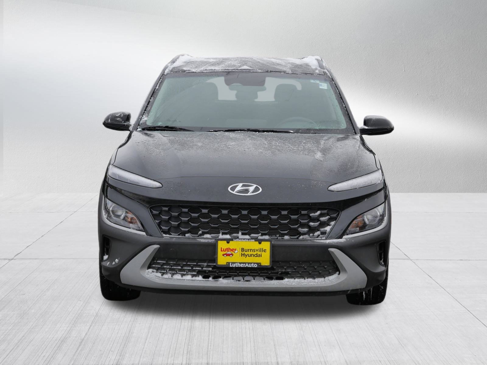 Certified 2023 Hyundai Kona SEL with VIN KM8K6CABXPU988802 for sale in Burnsville, Minnesota