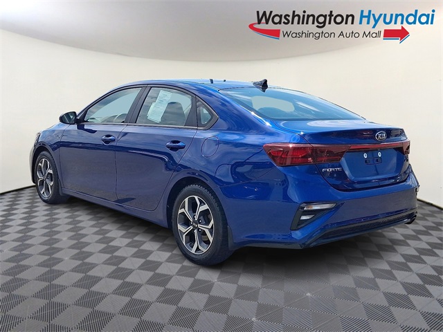 2019 Kia Forte LXS photo 2