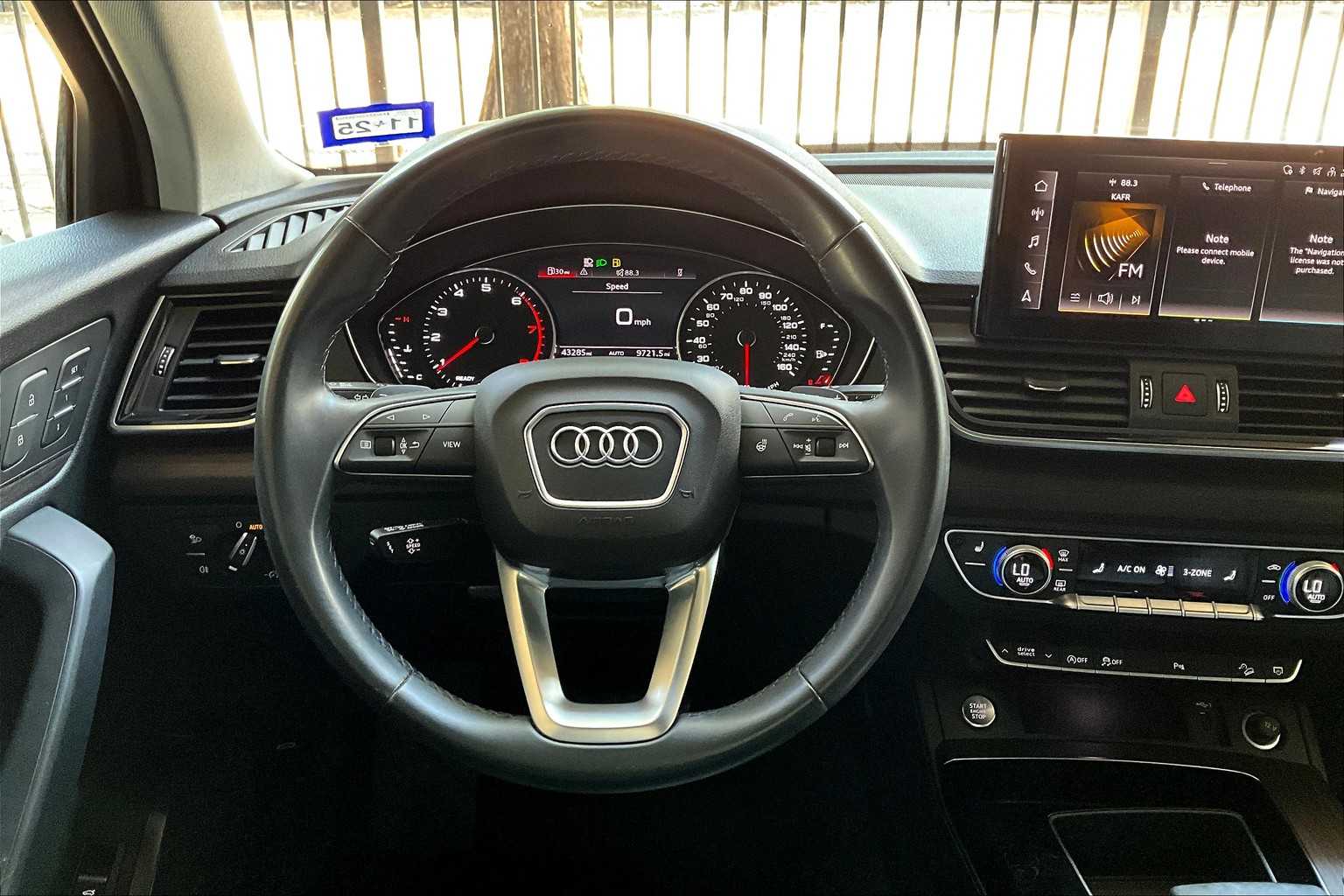 2022 Audi Q5 S line Premium photo 4