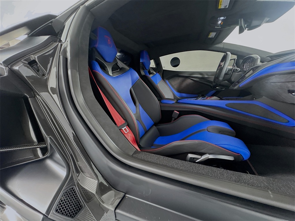 2024 Lamborghini Revuelto photo 21