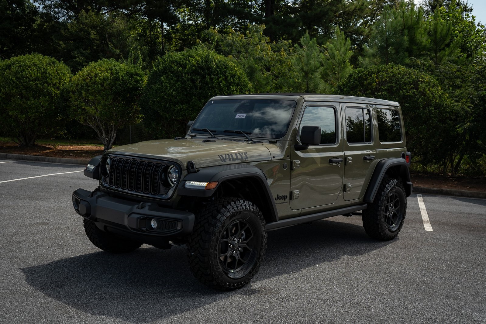 2025 Jeep Wrangler Willys photo 3