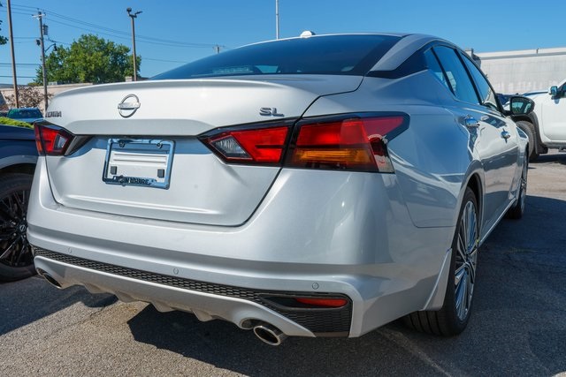 2025 Nissan Altima 2.5 SL photo 4