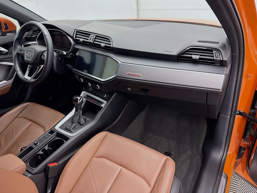 2022 Audi Q3 S line Premium Plus photo 12