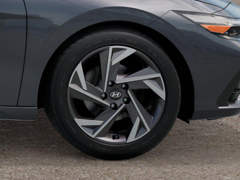 2025 Hyundai Elantra Hybrid Limited photo 7
