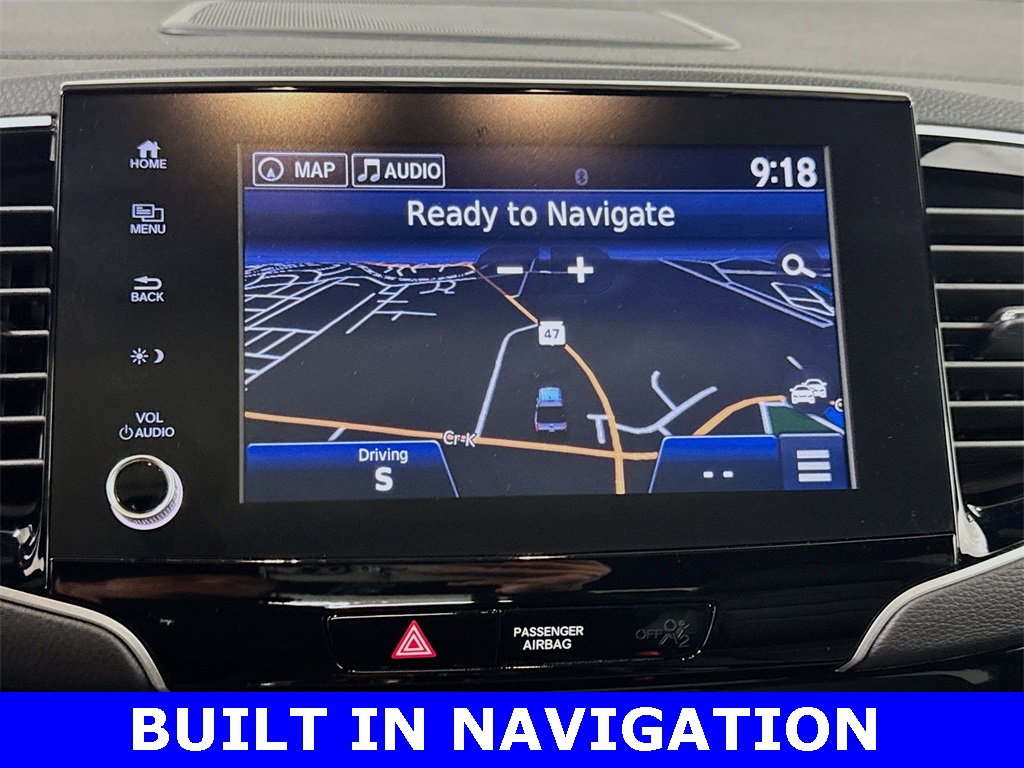 2021 Honda Ridgeline Black Edition photo 3