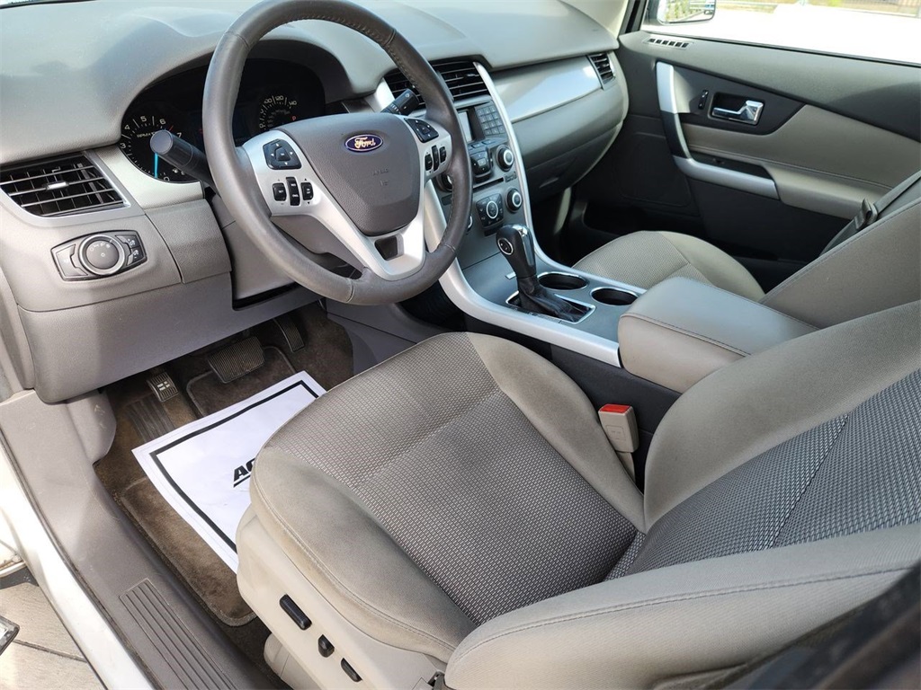2013 Ford Edge SEL photo 10