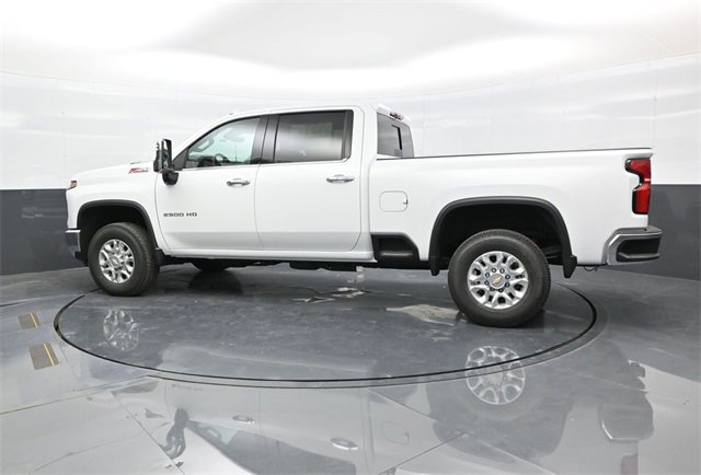 2026 Chevrolet Silverado 2500HD LTZ photo 3