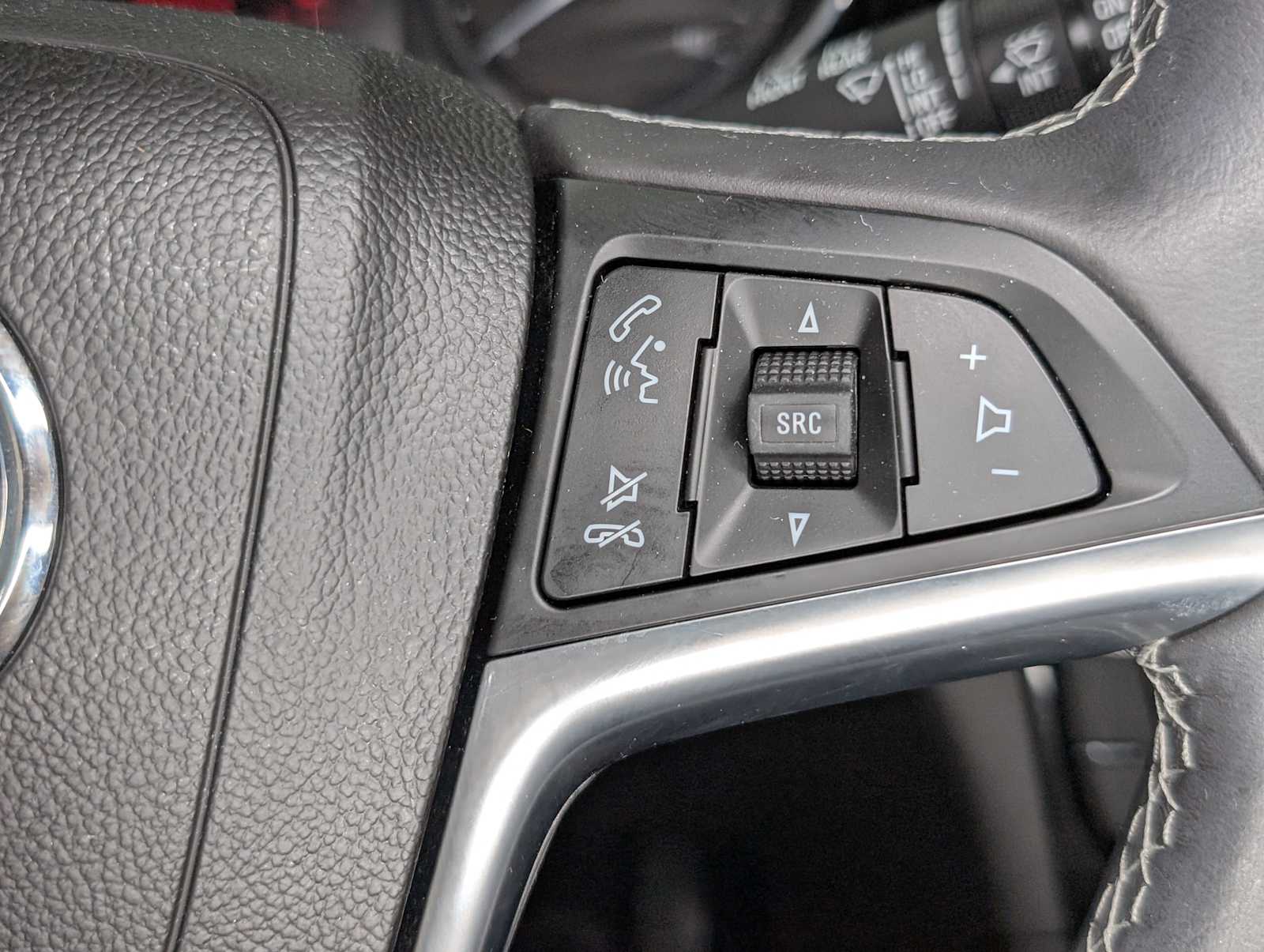 2021 Buick Encore Preferred photo 30