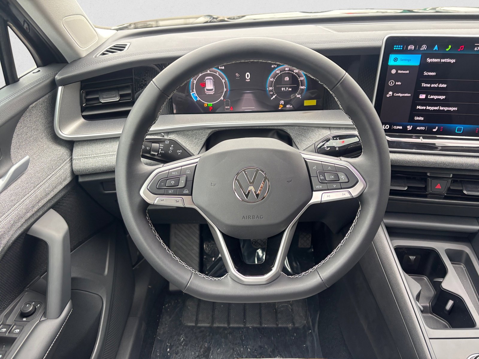 2025 Volkswagen Tiguan S photo 11