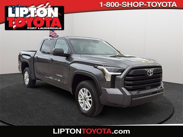 2025 Toyota Tundra SR5's photo